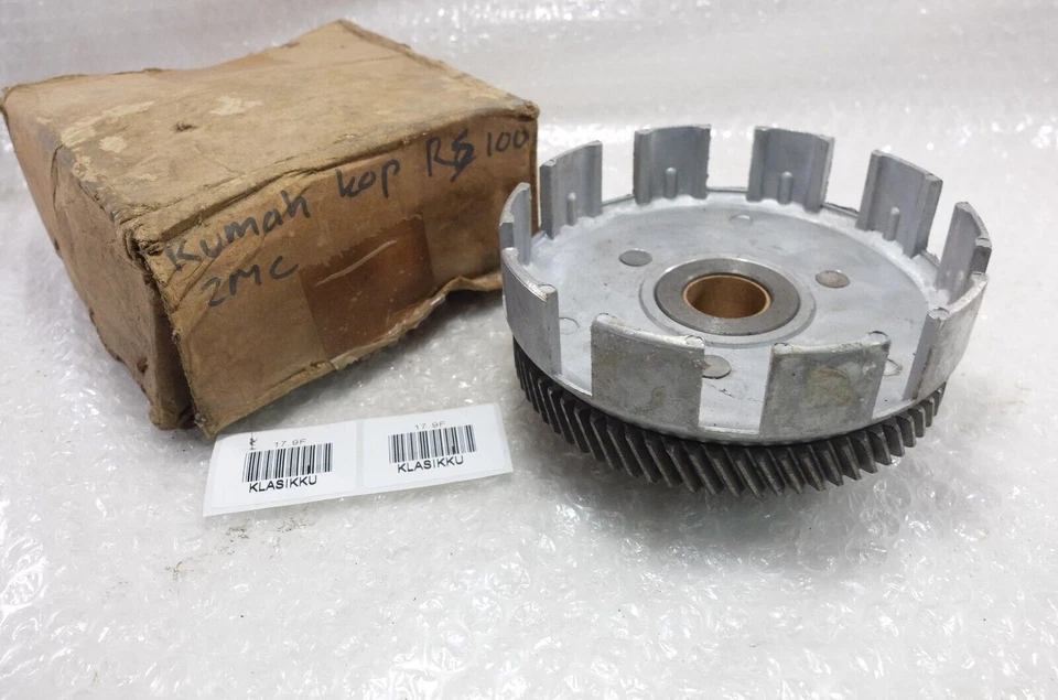 Yamaha RS100 RS-100 RS 100 125  LS3 Primary Driven Gear NOS - Image 3 of 4