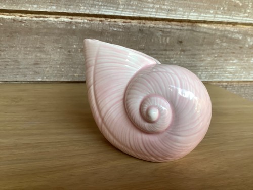 Vintage Seashell Nautilus Planter Vase Pink Nautical Hobbyist Pottery Signed - Picture 18 of 19