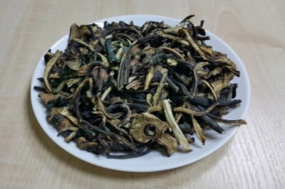 Larkspur (comfrey) root  Symphytum officinale Organic  100g 200g 400g 450g