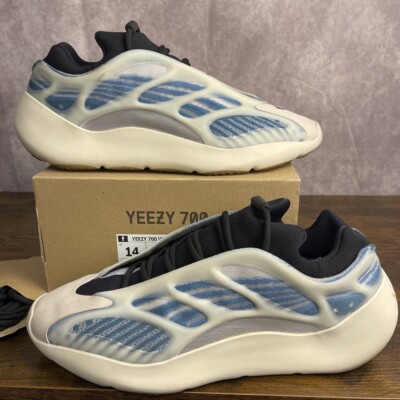 Adidas Yeezy 700 V3 Kyanite Blue Size 14 GY0260 Authentic  display picture 3