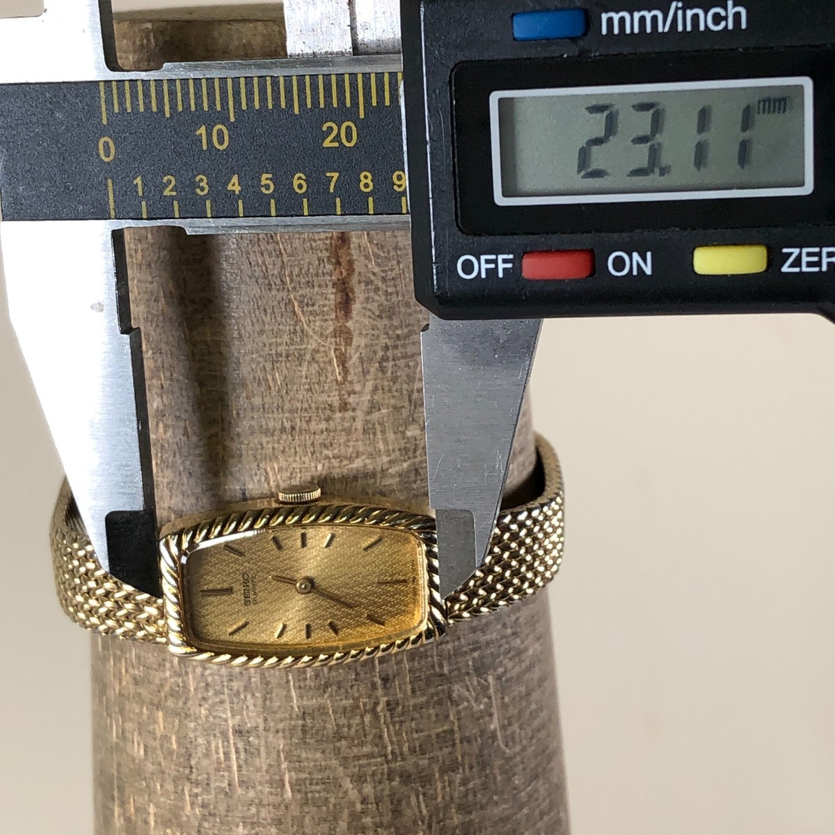 Vintage Seiko Women 1320-5959 Gold Tone Quartz Analog 14mm Watch 5