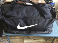 Nike Brasilia 95 L Mens Large Duffle Training...