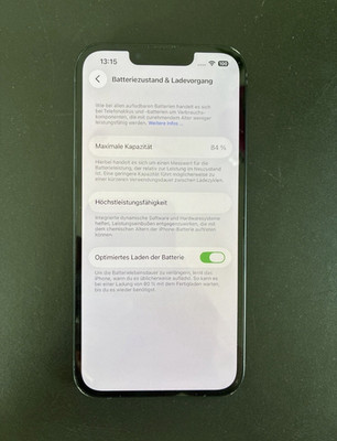 Apple iPhone 13 mini 128 GB Schwarz iOS Smartphone Batteriekapazität 84%