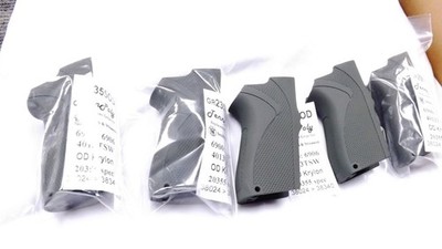Grip for S&W 6904 6906 6946 4013TSW Smith & Wesson 6900 Pistols OD
