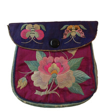 Antique Vintage Chinese Embroidered Purse