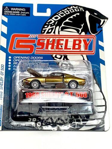 Shelby Collectibles 1/64 1968 Shelby GT500 Mustang gold - Picture 1 of 1