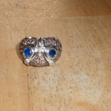  3-D OWL FACE WITH SNYTHETIC SMALL GEMS, SILVER 925 RING, US Size 9, VINTAGE