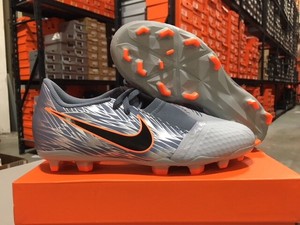Nike Hypervenom Phantom 3 Academy Dynamic Fit FG White