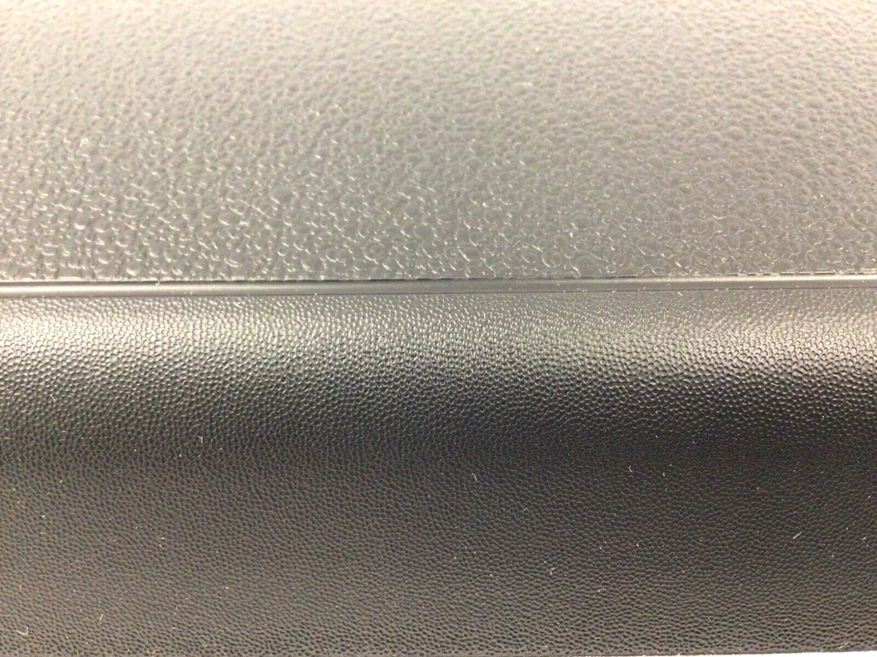 04-07 Chevrolet Silverado GMC Sierra RH 5,5' Fleetside Bed Riel Moldura Nuevo OEM Foto 4 de 4