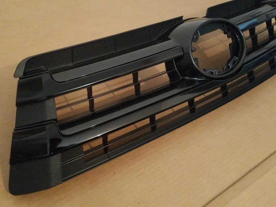 Parachoques delantero parrilla superior negro para Toyota Highlander 2017-2019 NUEVO Foto 4 de 4