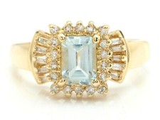 1.70 Carat Natural Blue Aquamarine and Diamonds in 14K Solid Yellow Gold Ring