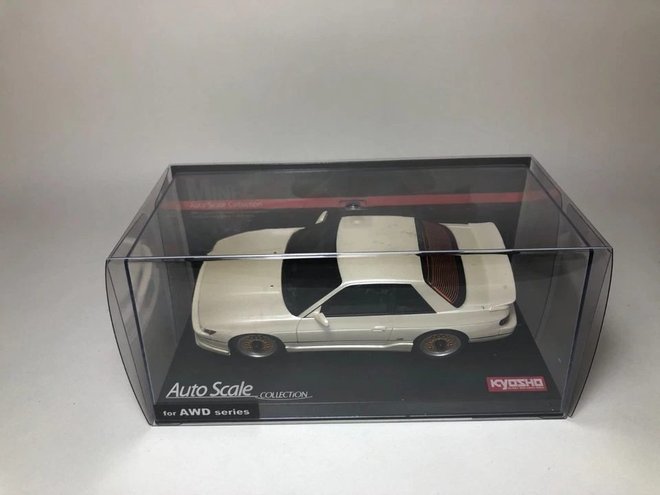 Corps KYOSHO Mini-Z NISSAN SILVIA K (S13) avec kit aéro blanc perle MZP431PW - Photo 2/4