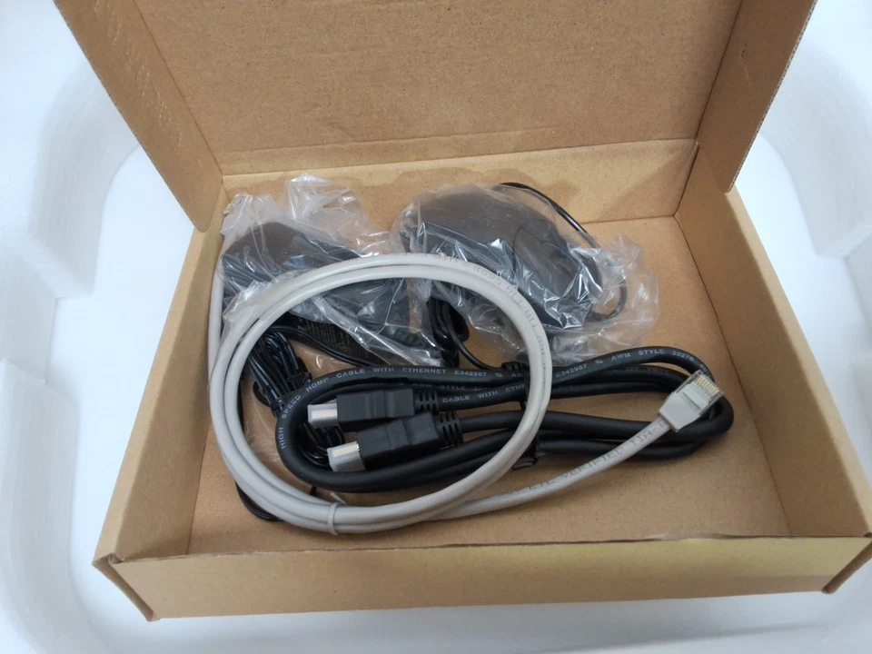 Sistema DVR con cable Lorex 1080p 8 canales 1TB con 4 cámaras Foto 4 de 4