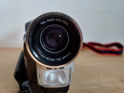 JVC Compact VHS Camcorder, Model GR-SXM47E - Untested - For Spares/Repairs - Picture 6 of 24