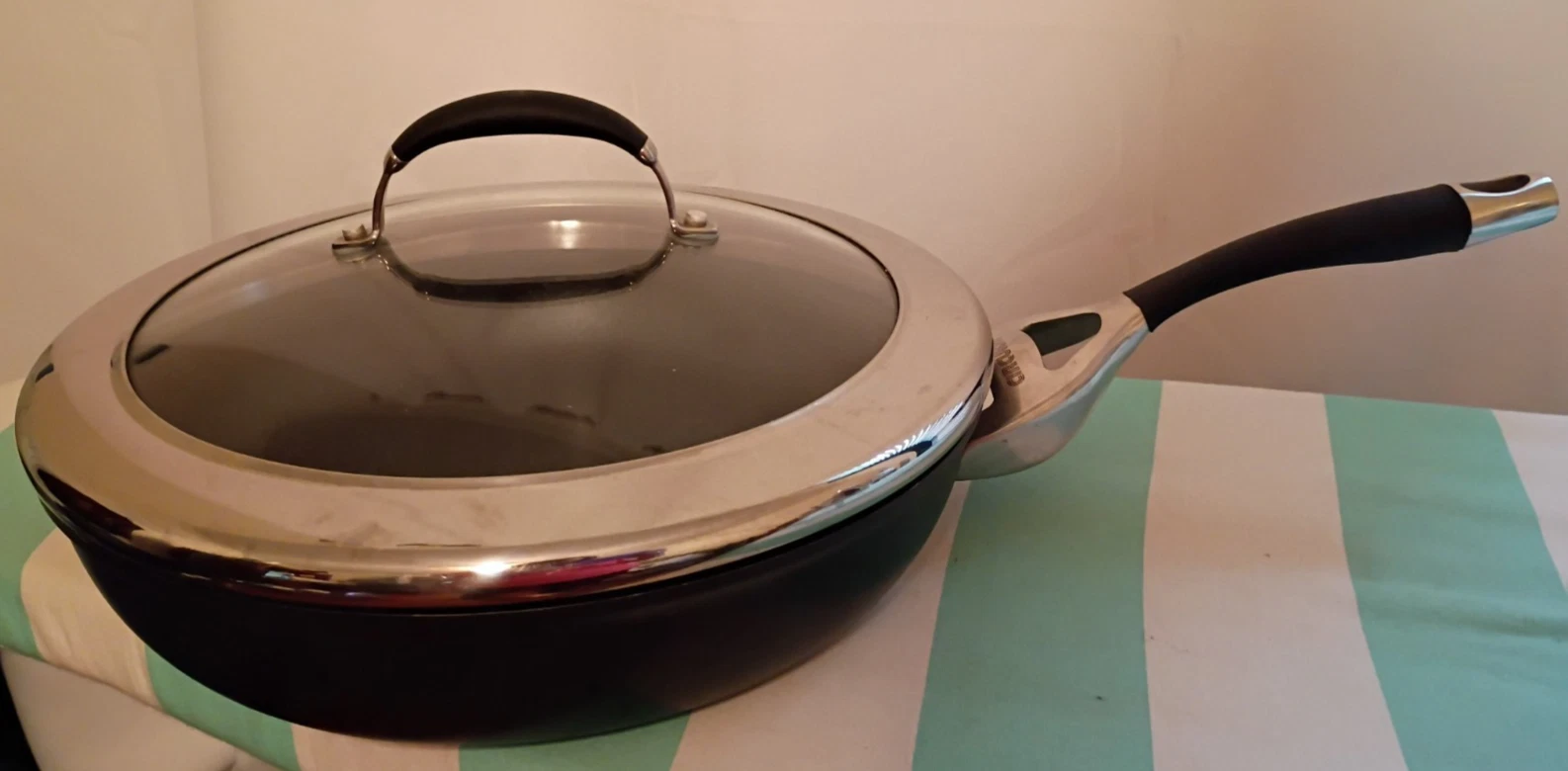 Circulon Elite 12" Deep Skillet Fry Pan Hard Anodized Nonstick w/Glass Lid