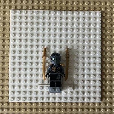 Lego Ninjago Airjitsu Cole+Weapons