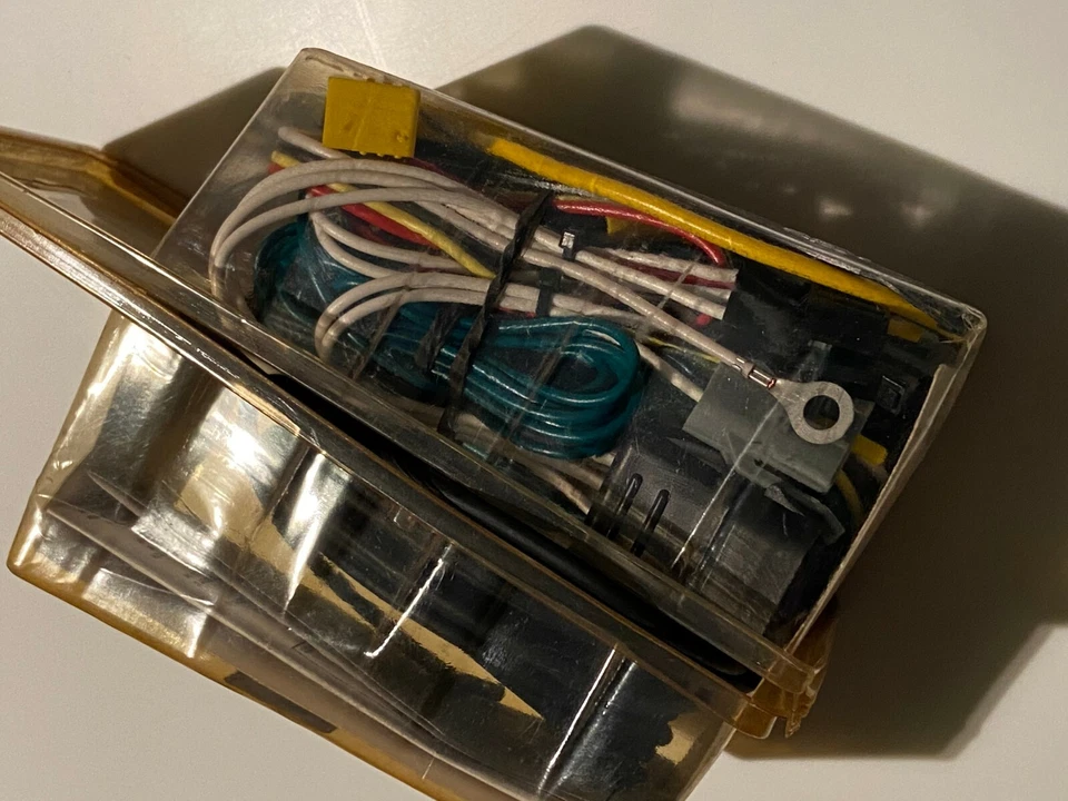 16345 ENGANCHE OCULTO, MERCURY MOUNTAINEER, FORD EXPLORER, NUEVO Foto 3 de 3