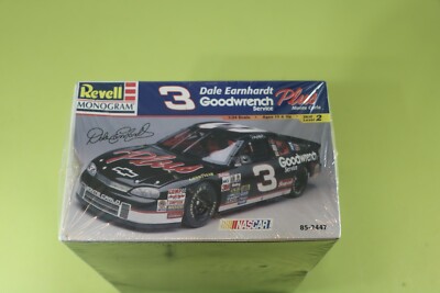 Monte Carlo Goodwrench Kit Revell Monogram Dale Earnhardt #3 GM