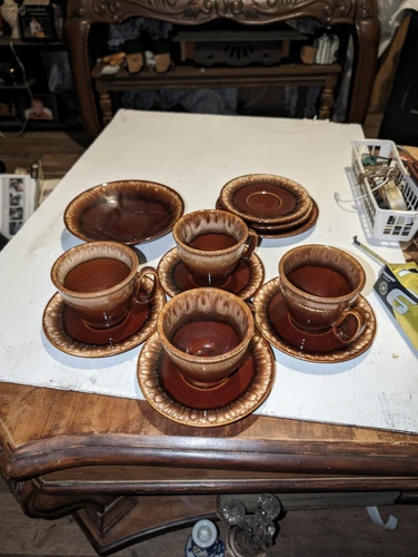 (12Vintage Hull Pottery Oven Proof Brown Drip Glaze Coffee Cup Mug With Saucer