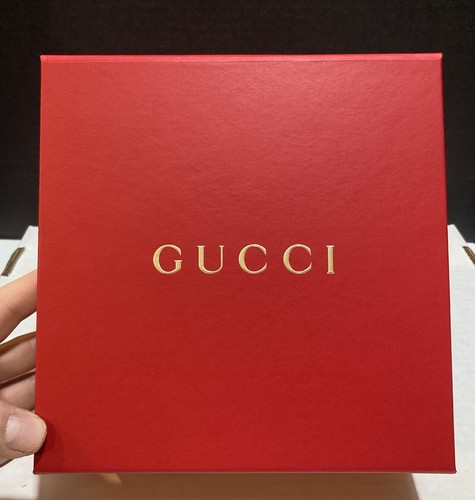 Authentische Gucci mittelgroße kleine rote leere Geschenkbox mit Seidenpapier NIE BENUTZT - Bild 9 von 17
