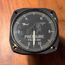 Bendix Pioneer Wskaźnik ciśnienia lotniczego 6200-A27D-15-B1