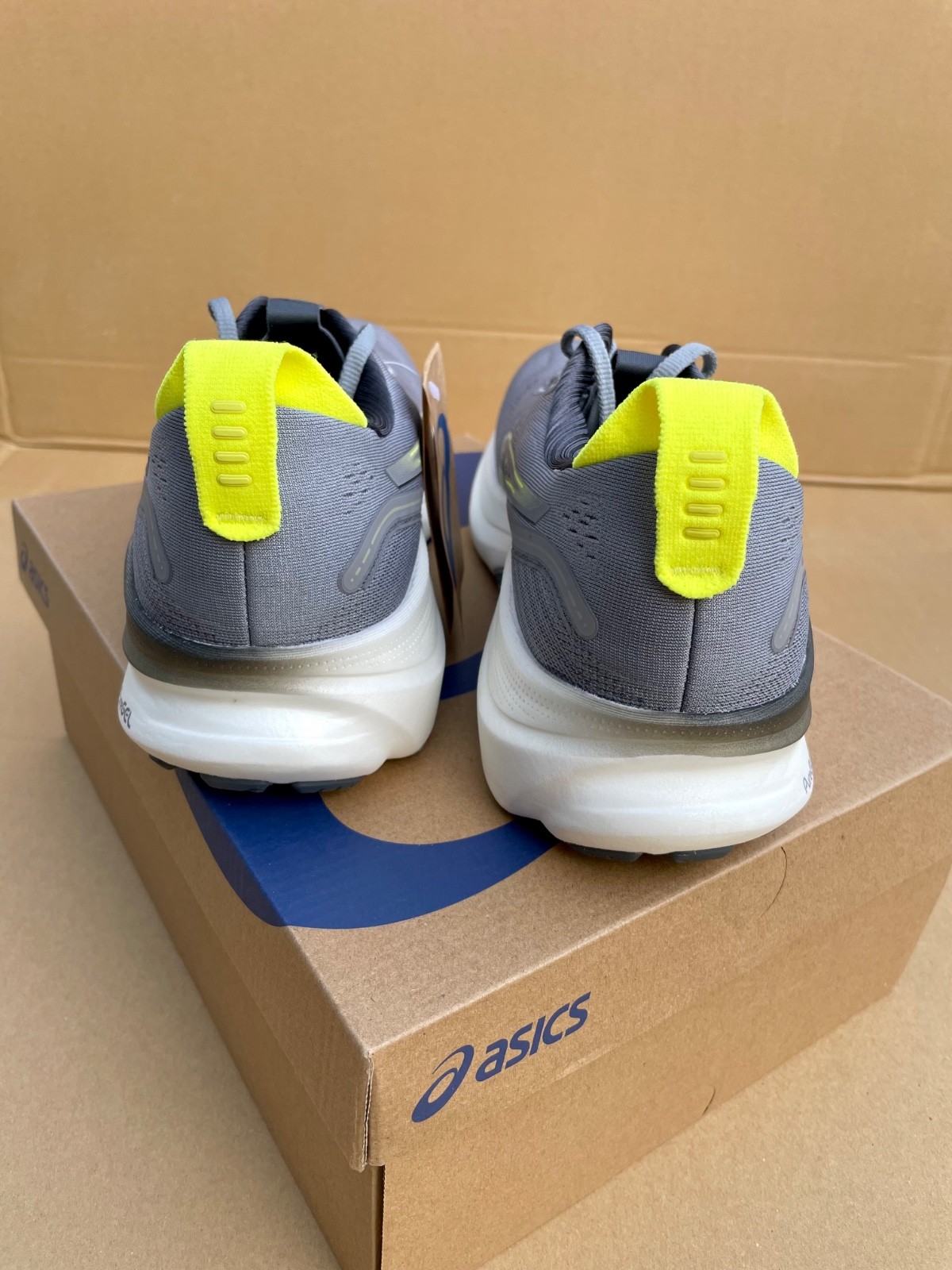 Men's ASICS Gel Kayano 32 Size 9.5D Gravel Citron Running Shoe New With Box thumbnail 3