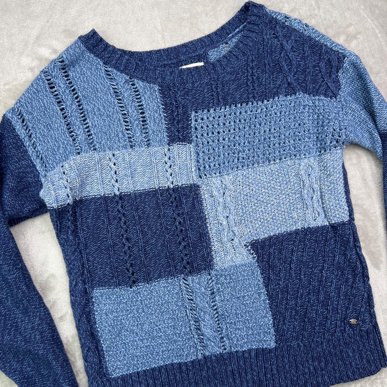 American Eagle Patchwork Crewneck Sweater Womens … - image 3