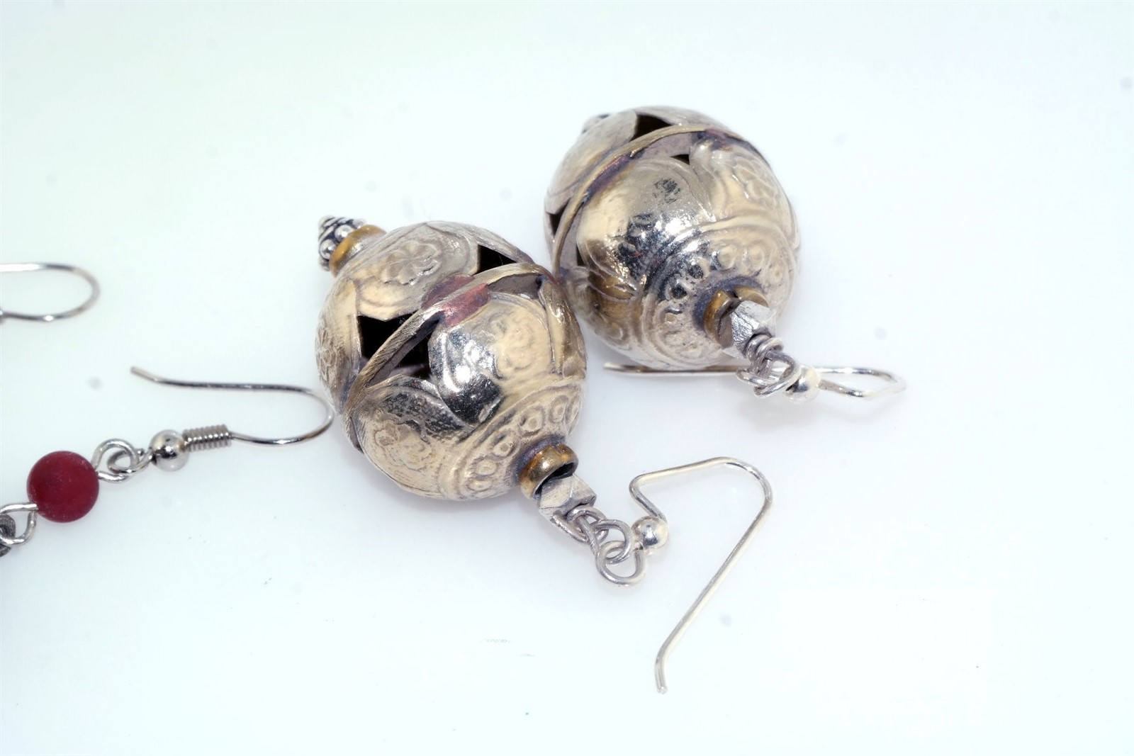 2 Pair Middle Eastern Silver Ball Drop Earrings V… - image 3