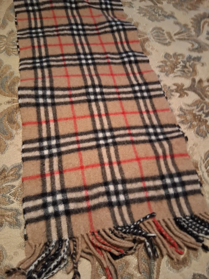 Bufanda de cachemir a cuadros Burberry - Imagen 3 de 3