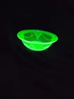 Vintage Federal Georgian LoveBirds Green Uranium Glass Berry Bowl 4.5"