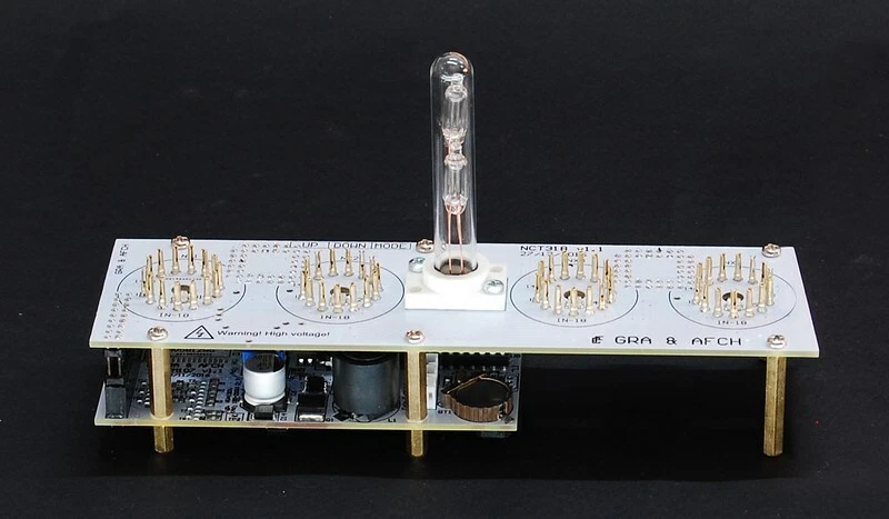 IN-18 Nixie Tubes Clock for 4 Tubes 12/24H Slot Machine [WITHOUT TUBES] - Image 4 of 4