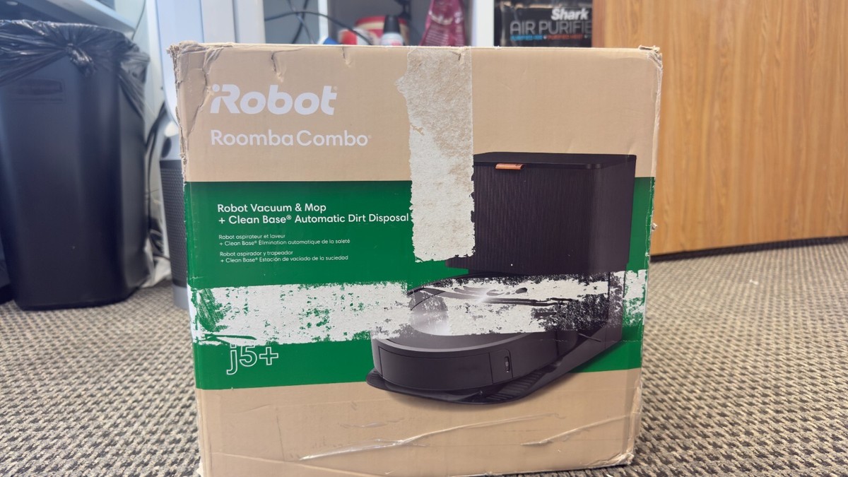 iRobot Roomba Combo j5 Self-Emptying Vacuum and Mop - Graphite