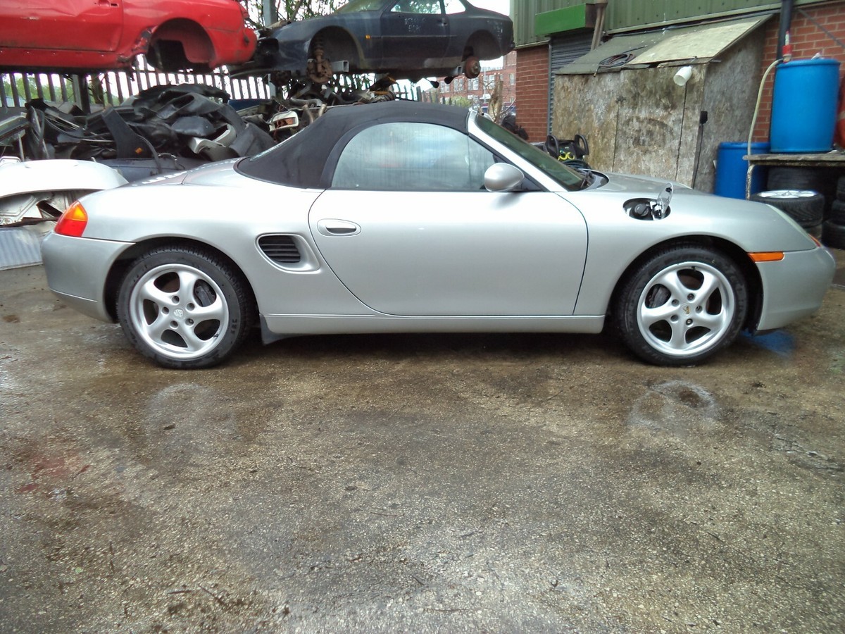 PORSCHE BOXSTER 986 RIGHT HAND SIDE REAR SUSPENSION FRAME