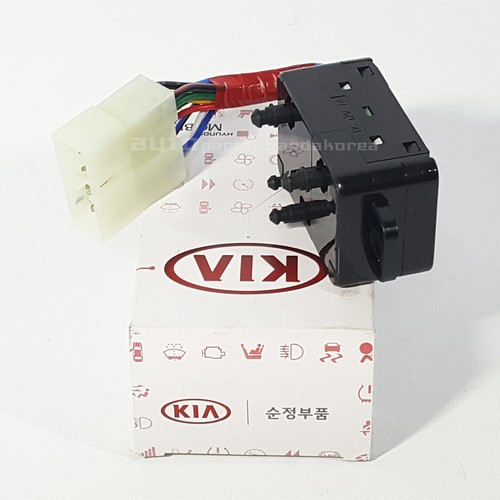 Genuine 0K95D88161D Front Left Seat Power Switch Box Assy KIA Sedona 01-05 - Picture 4 of 12