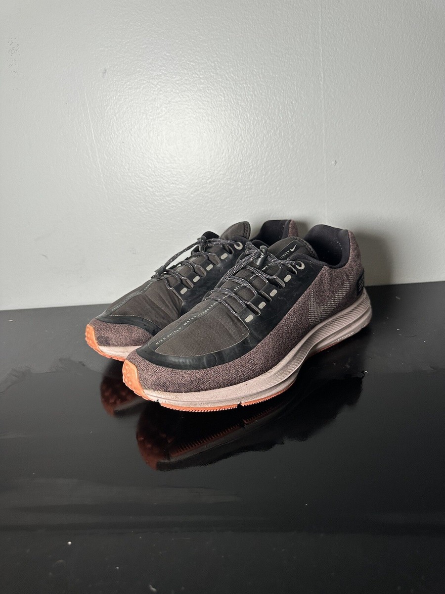 Nike Men's Air Zoom Winflo Run Shield Black Metallic Silver 2019