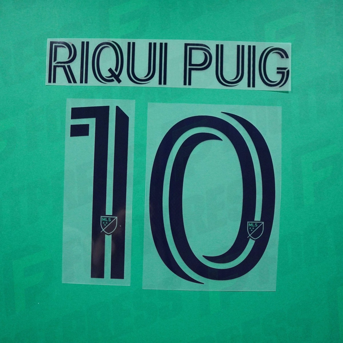 Officiel : Riqui Puig rejoint LA Galaxy - Football