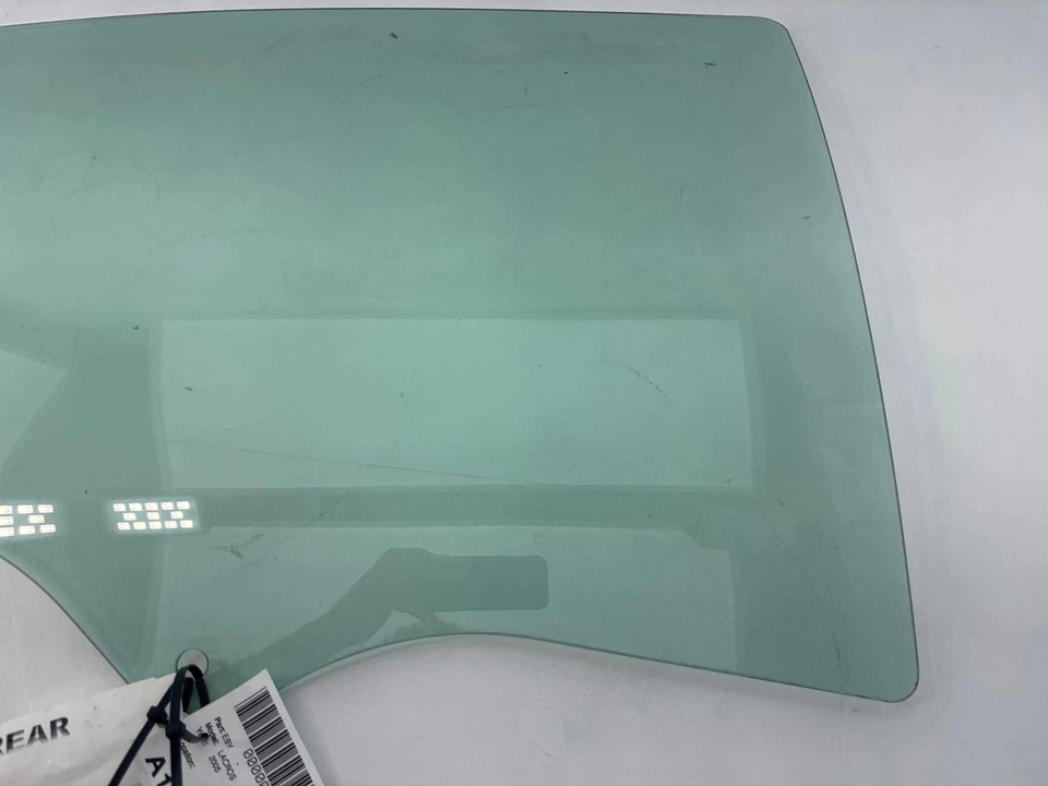 05-09 Buick Lacrosse Pasajero Derecha Puerta Trasera Vidrio Fabricante Original Foto 3 de 4