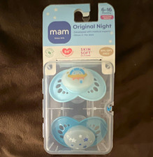 MAM Original Night Glow in the Dark Pacifier Silicone, Blue/White, 6-18M