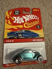 Hot Wheels Neet Streeter Classics Car #12 of 15 Series 4 Aqua Green