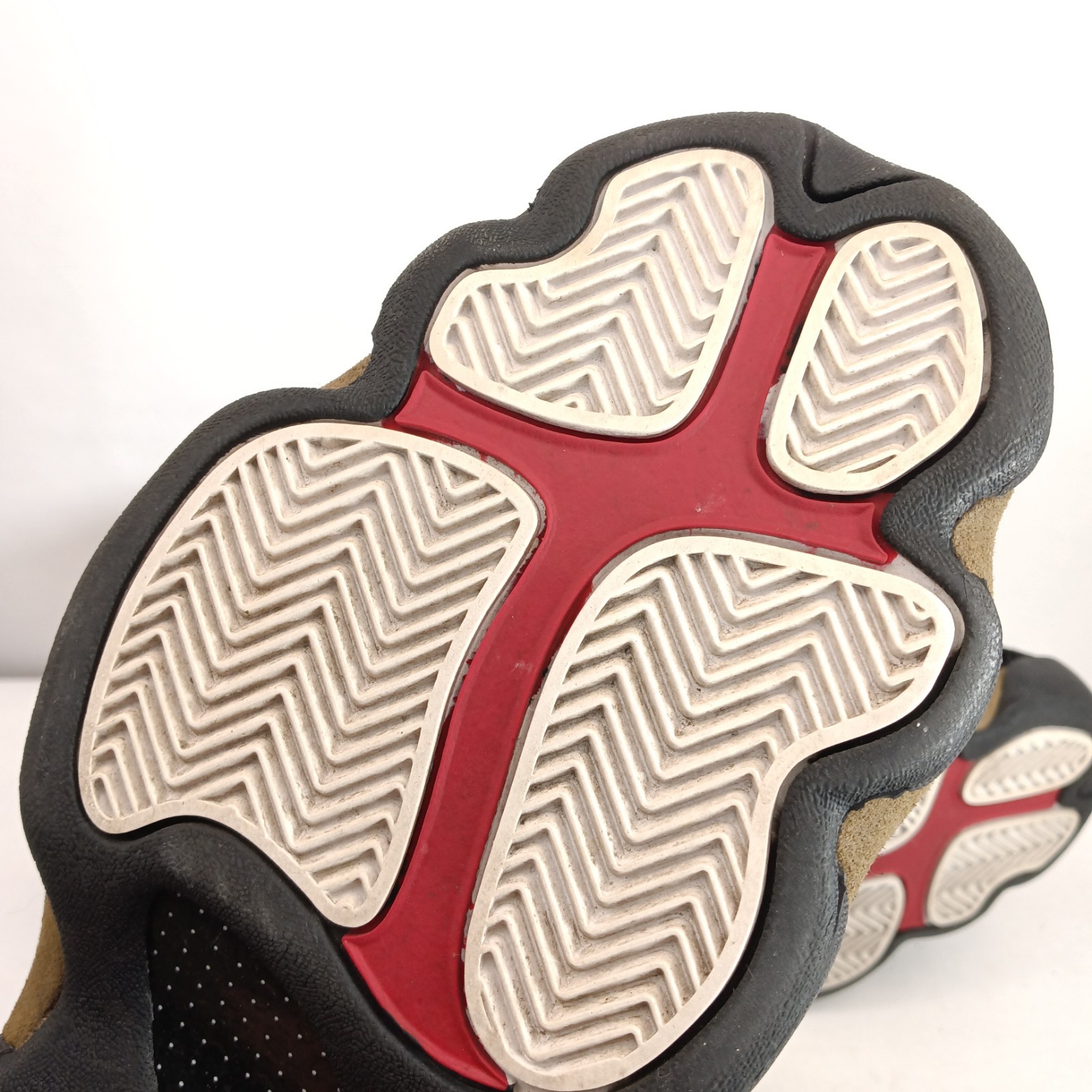 Nike Air Jordan 13 XIII Size 10 Retro Olive Black 2018 Sneakers 414571-006 thumbnail 10