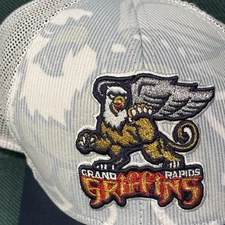 Grand Rapids Griffins Snapback Hat Reebok Center Ice AHL Hockey Mesh Trucker