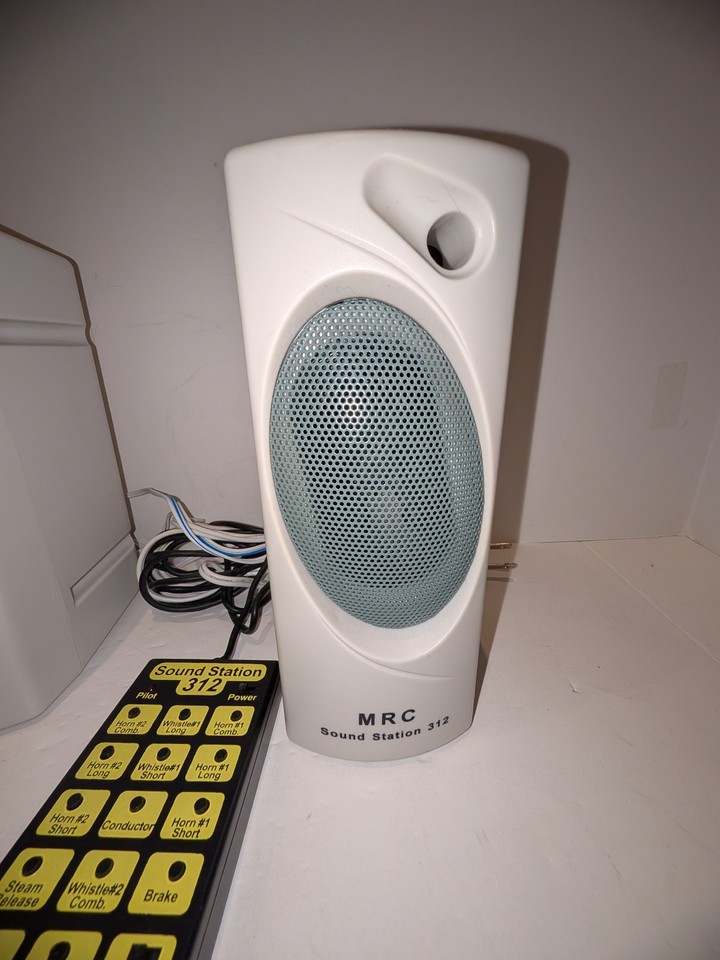 MRC Sound Station 312 Model Train Sound System 18 Sounds 2 Speakers ...