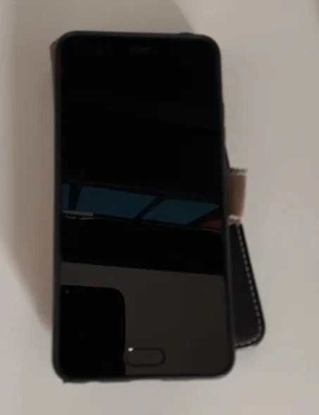 Smartphone Huawei P10 PLus 6Gb/128Gb, ottime condizioni, completa accessori. - Immagine 2 di 2