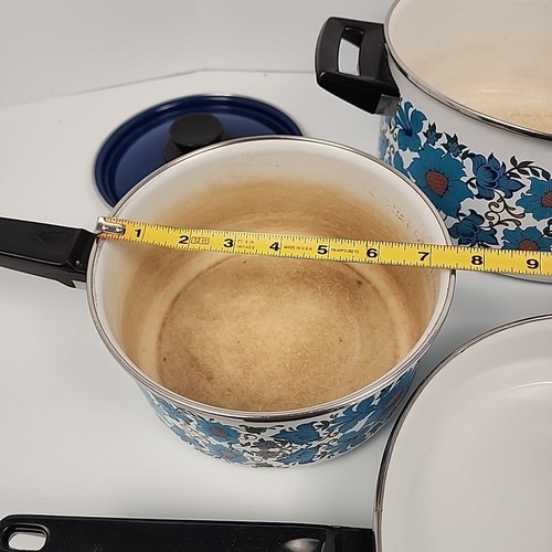 Vintage Farmhouse Enamelware Cook Set Floral Flower Blue 8 Piece Set Pots Pans - Picture 8 of 14