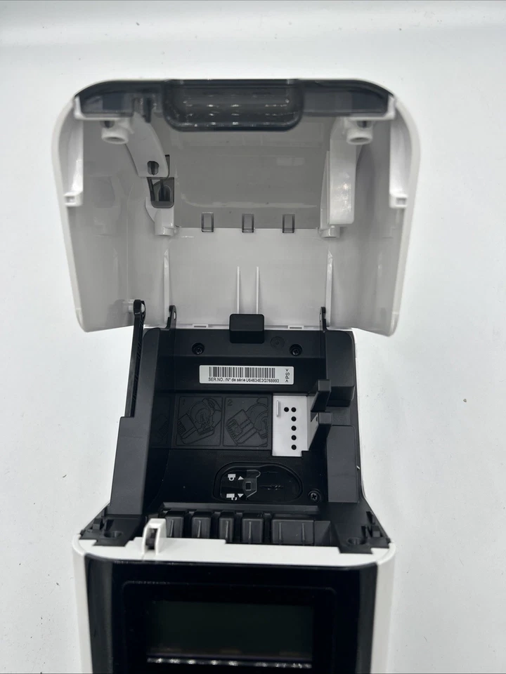 Brother QL-820NWB Ultra-Fast Thermal Barcode Printer LAN USB Bluetooth R3NEWED - Image 2 of 4