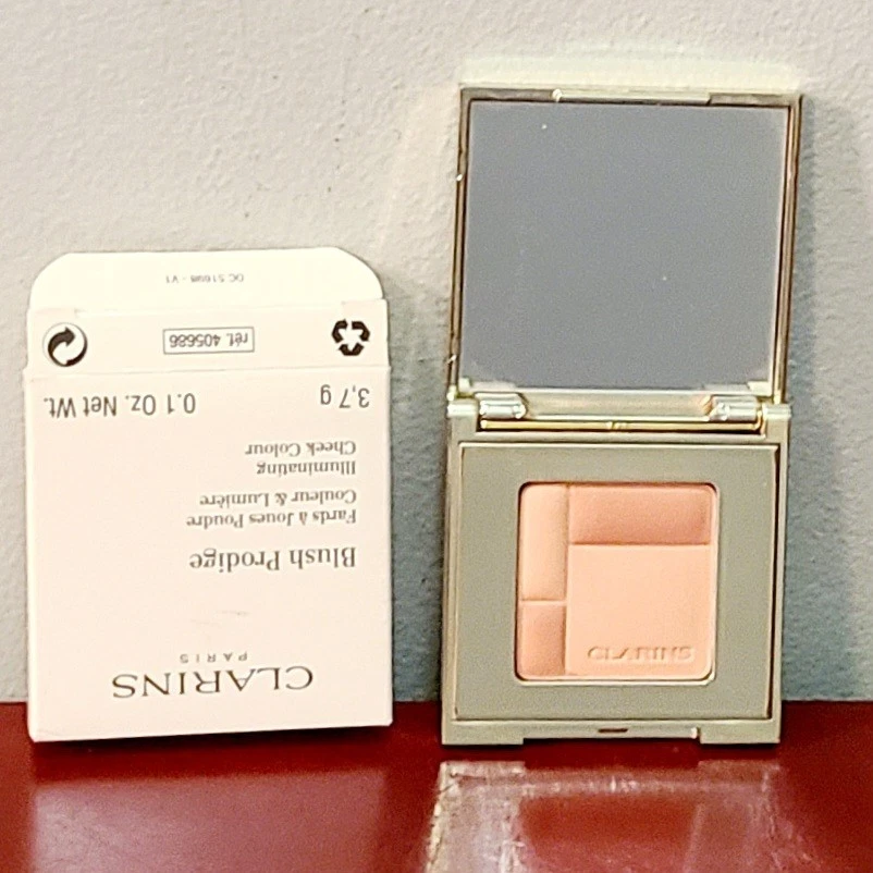 CLARINS Paris Blush Prodige - BRAND NEW IN BOX - No. 02 Soft Peach - Image 2 of 4