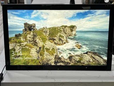 Sony SVT212A11L All In One Computer With Touchscreen 21  Screen Windows 10