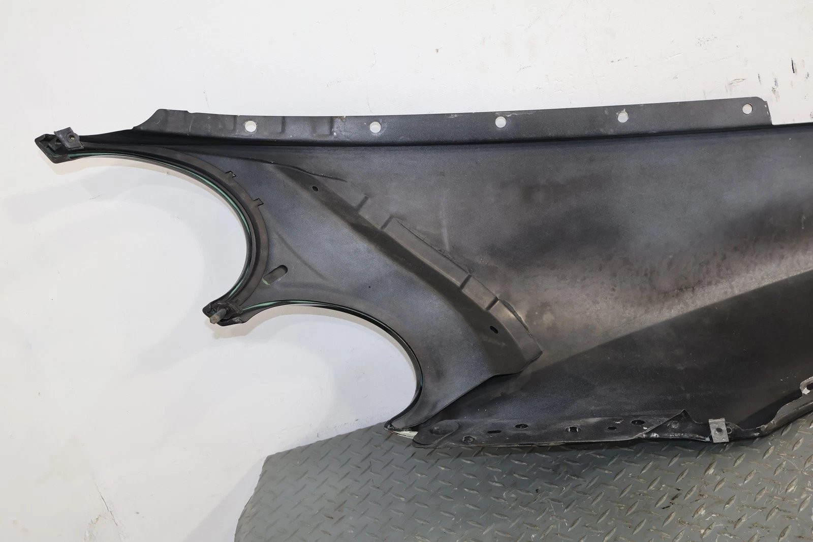 Bentley Flying Spur 2006-2012 Right Fender Black