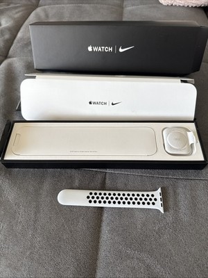 apple watch nike series 7 Nur Karton Und 1 Teil des Armbandes!!!