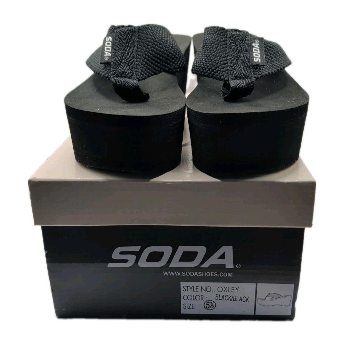 Soda Womens Oxley Flip Flop Sandals Black Size 5.5 With Original Box